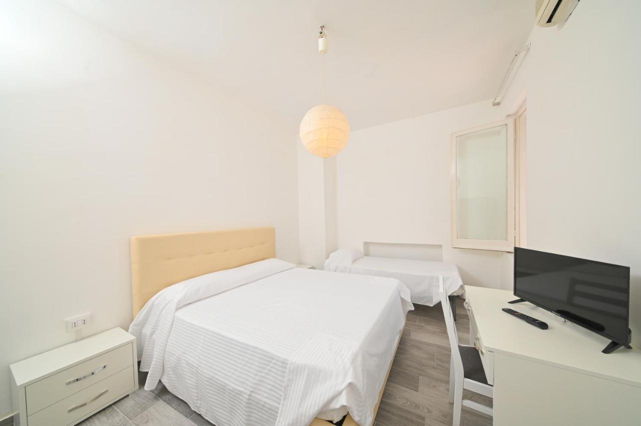 Villa Diana - Beach & Rooms Ischia Zewnętrze zdjęcie