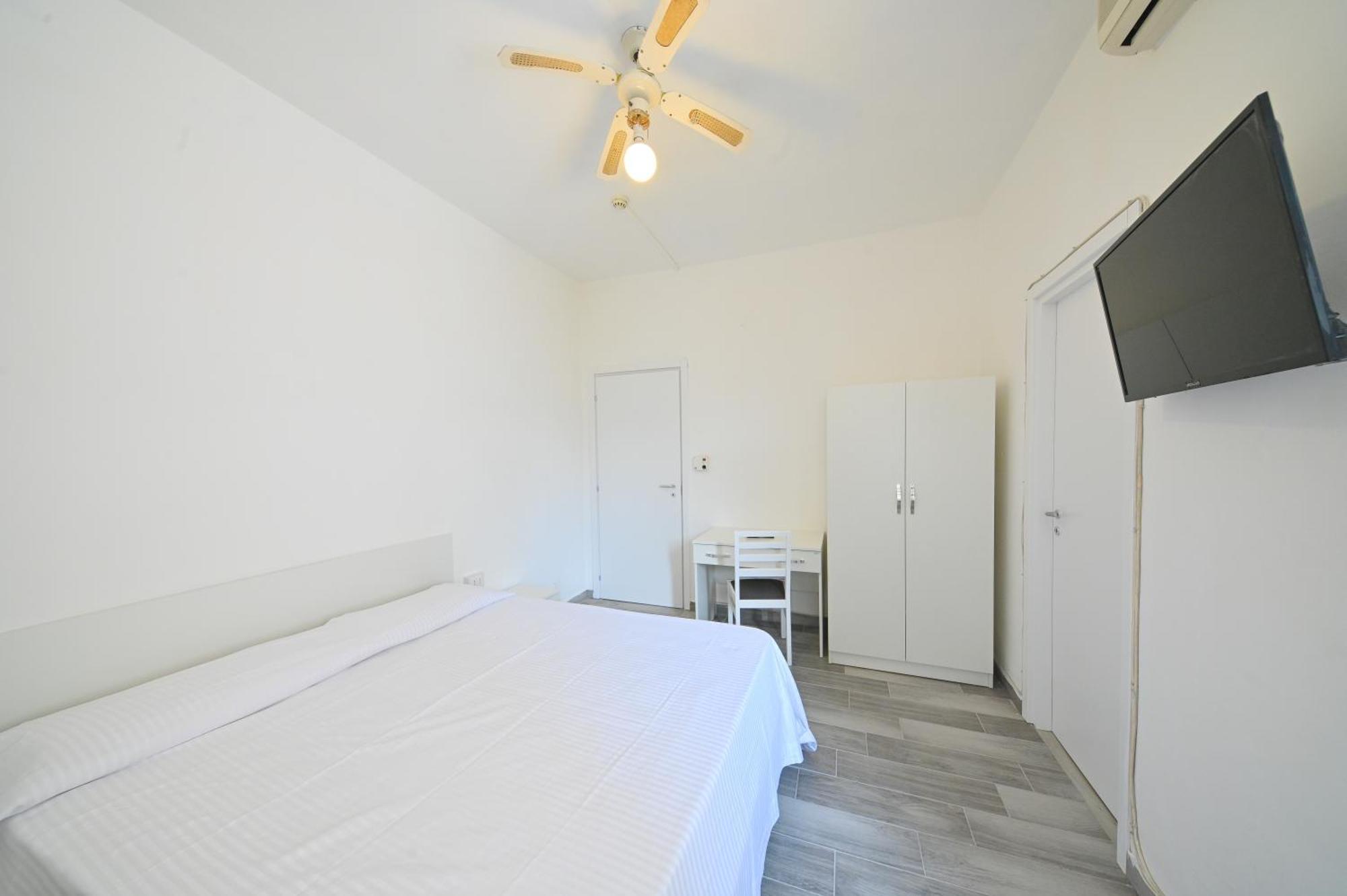 Villa Diana - Beach & Rooms Ischia Zewnętrze zdjęcie