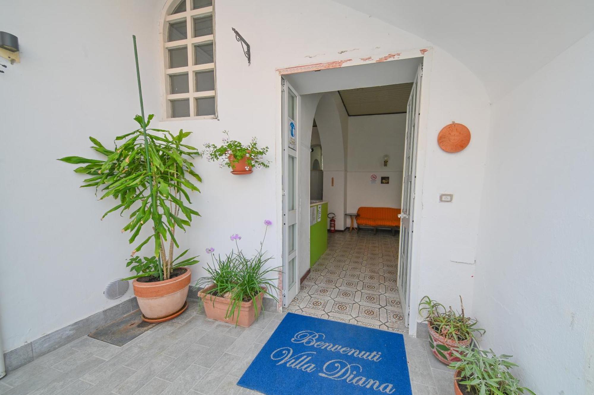 Villa Diana - Beach & Rooms Ischia Zewnętrze zdjęcie