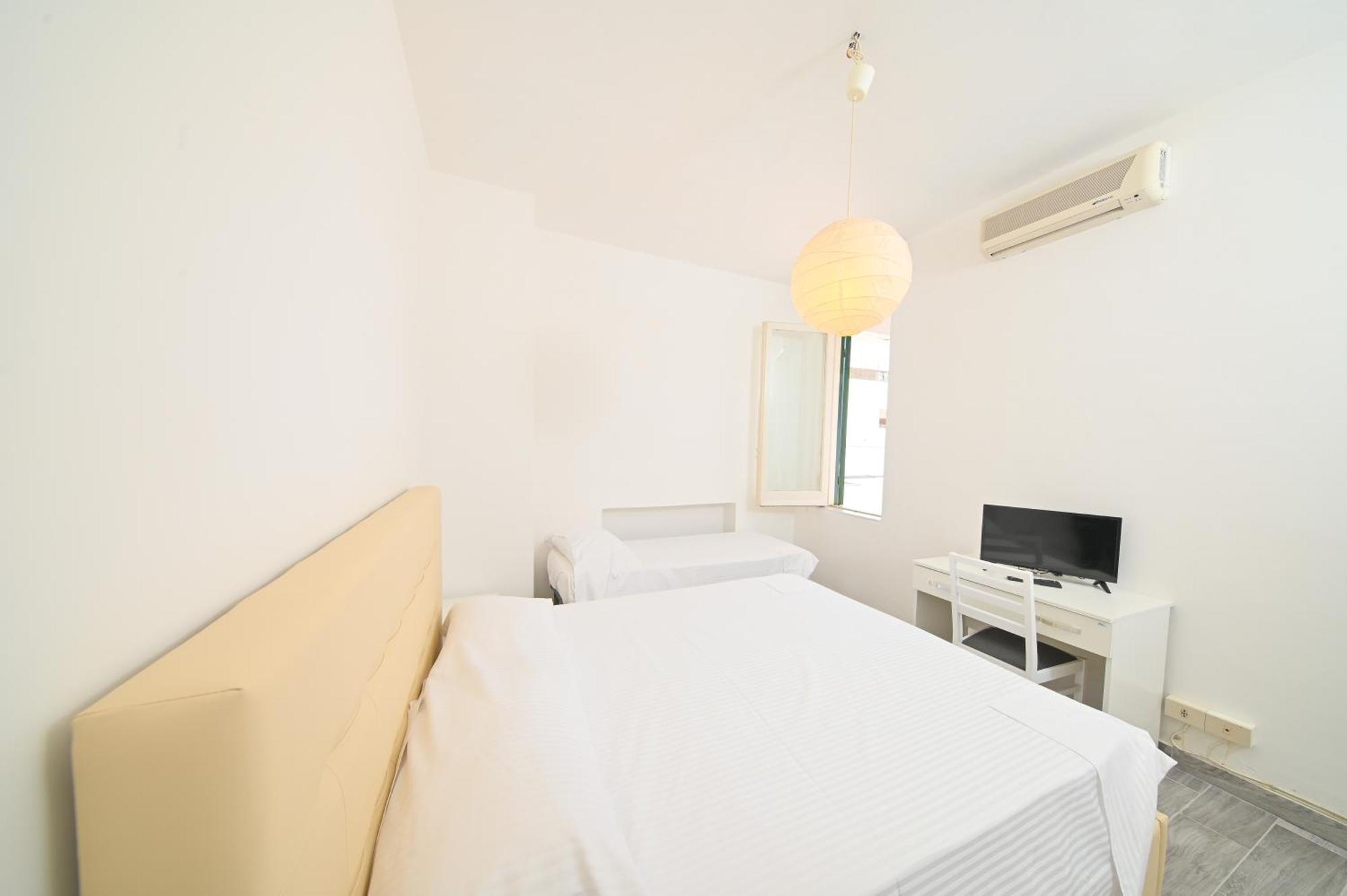 Villa Diana - Beach & Rooms Ischia Zewnętrze zdjęcie